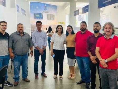 Prefeita de Matina conhece a experiência, estrutura e funcionamento do SAC Municipal de Guanambi