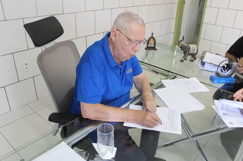 Prefeito Nilo Coelho autoriza publicação do Edital para realização do Concurso Público com 100 vagas para a Guarda Civil Municipal e Agentes de Trânsito